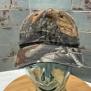 Realtree Hardwoods Camo Snapback Hat